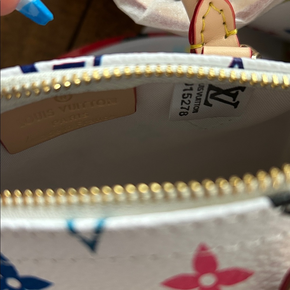One Rainbow mini bag - Picture 3 of 4